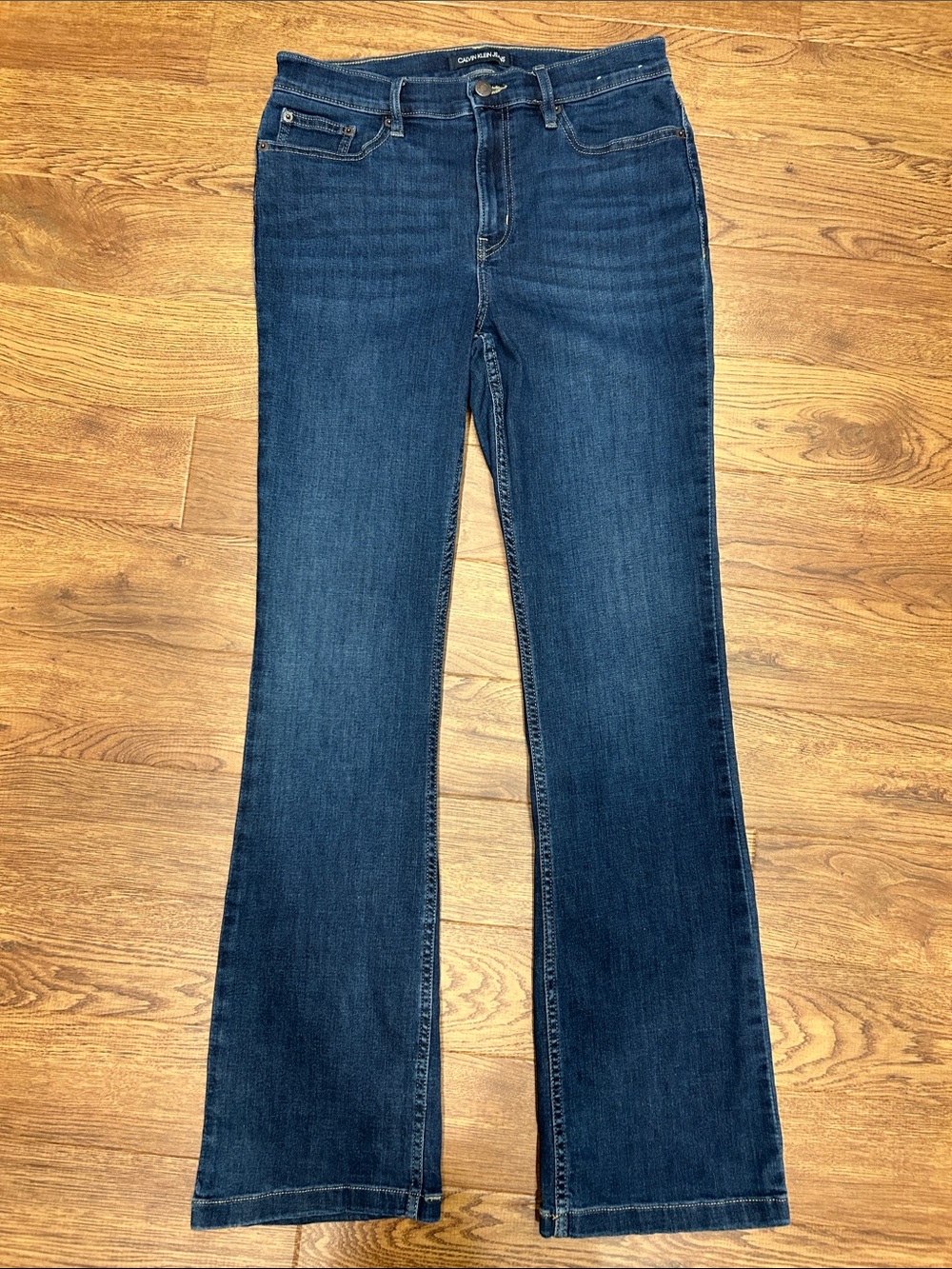 Calvin Klein Dark Blue High Rise Bootcut Jeans Womens Size 8 / 29